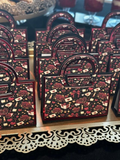 Favor purses and wallets